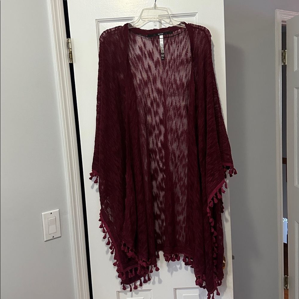 Kensie Maroon Sheer Wrap/shawl with Fringe